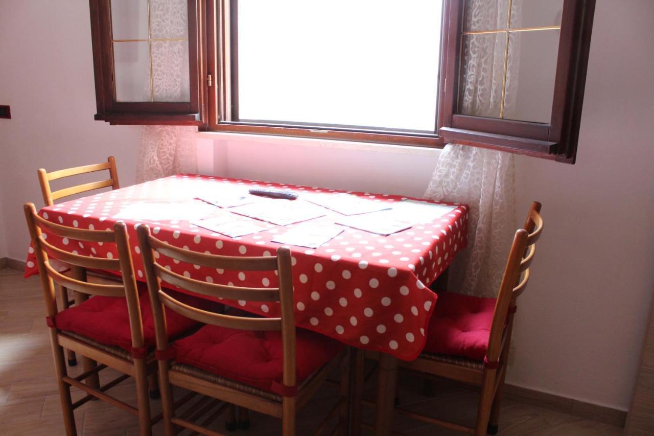 Bed and Breakfast Porta del Carmine Comacchio Exterior foto